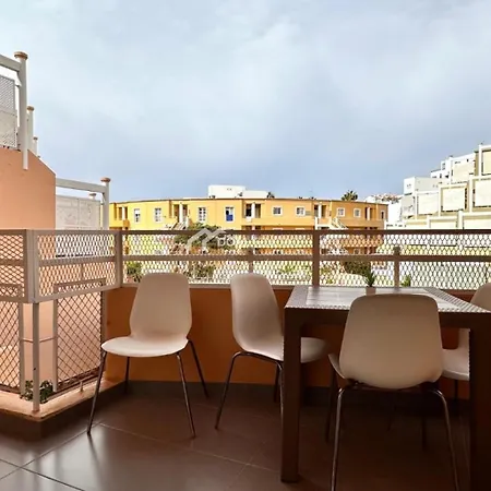 Complex Orlando, 1 Bed Modern Apartman