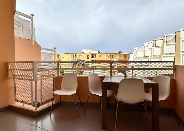 Complex Orlando, 1 Bed Modern Apartman